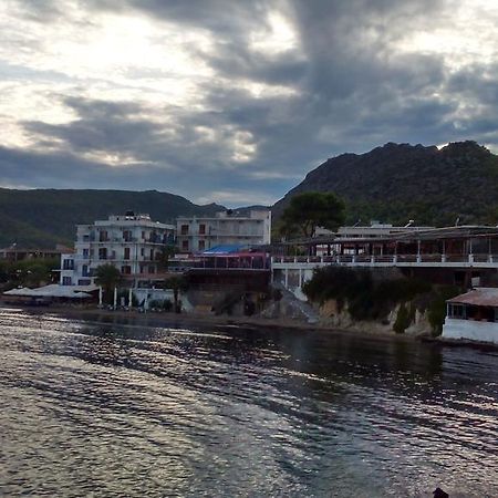 Oasis Hotel Theodoros & Litsa Galaris Agia Marina  Экстерьер фото