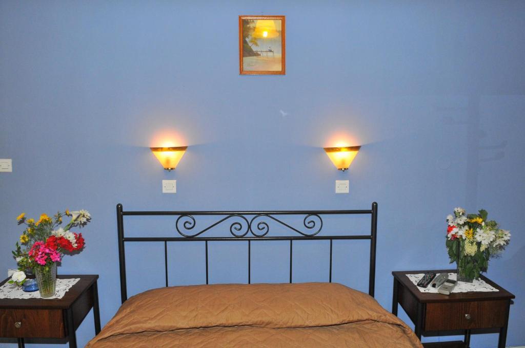Oasis Hotel Theodoros & Litsa Galaris Agia Marina  Экстерьер фото
